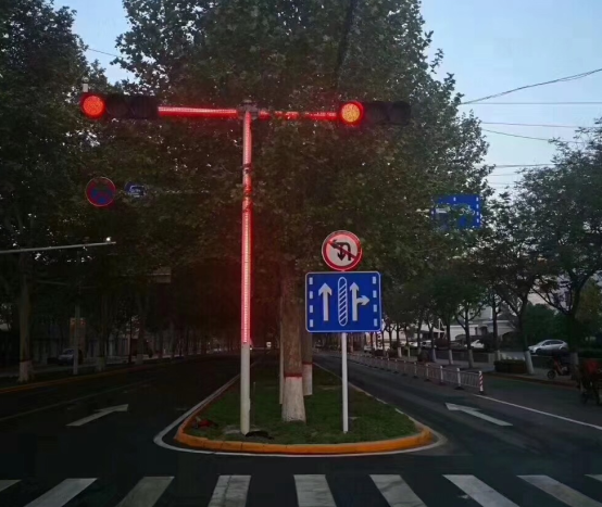 信号灯立杆厂家 信号灯立杆厂家